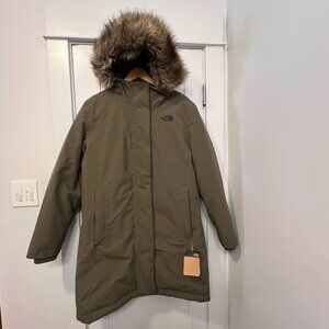The North Face Arctic 600 Parka Ladies Size XL Olive Green Lightly Used
